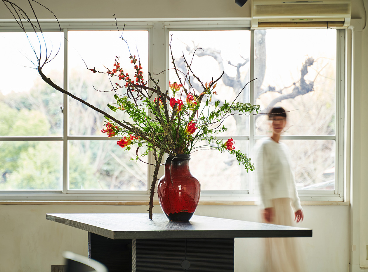 華道家 大谷美香 Ikebana Artist 東京にある草月流生け花体験教室 アトリエ双香 華道家 大谷美香 Ikebana Artist 東京にある草月流生け花体験教室 アトリエ双香